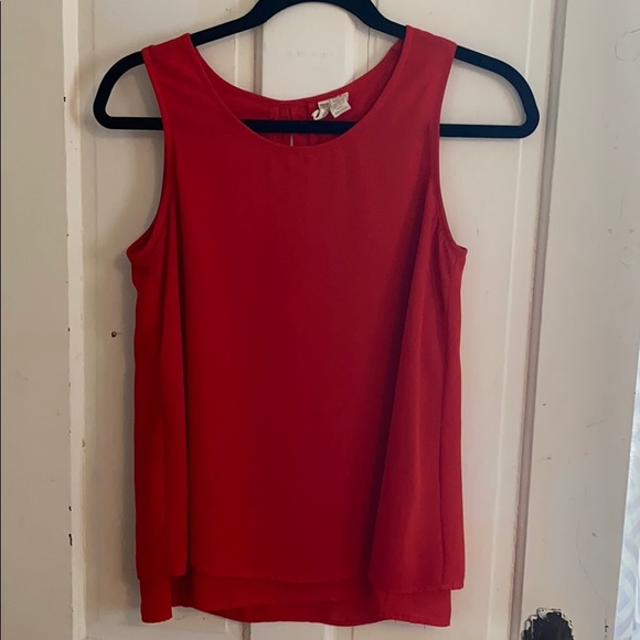 Slit back blouse - Picture 2 of 3